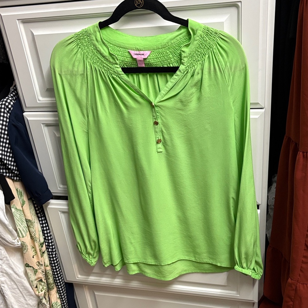 Women’s Lilly Pulitzer Elsa silk top  size Xs